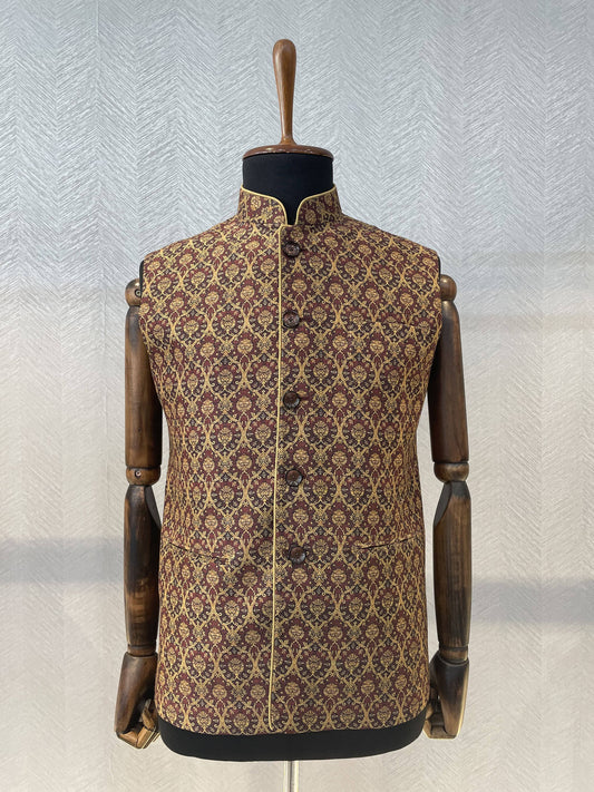 Maroon silk Nehru Jacket with a gold quatrefoil pattern