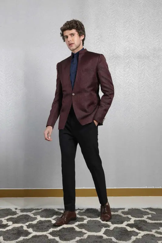 Textured wine jacket